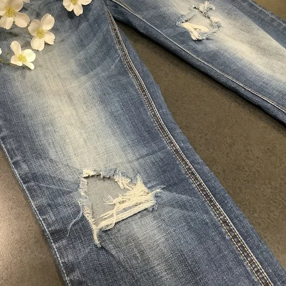 Standards & Practices Ripped Straight Leg Jeans Medium Wash Distressed Crinkle - Picture 5 of 16